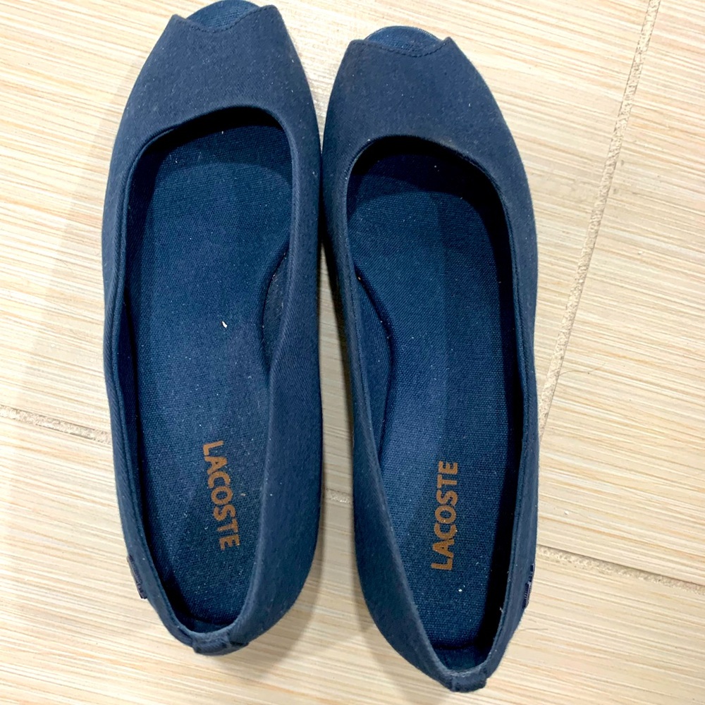 blue size 6 lacoste shoes